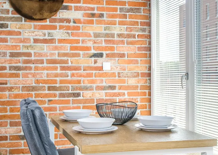 Totu Rajska 8 Old Town Apartman